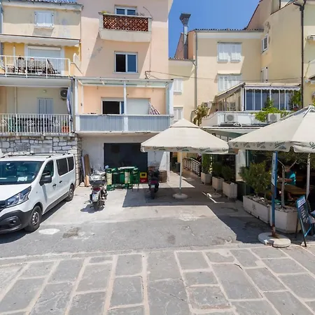 Appletree Apartament *